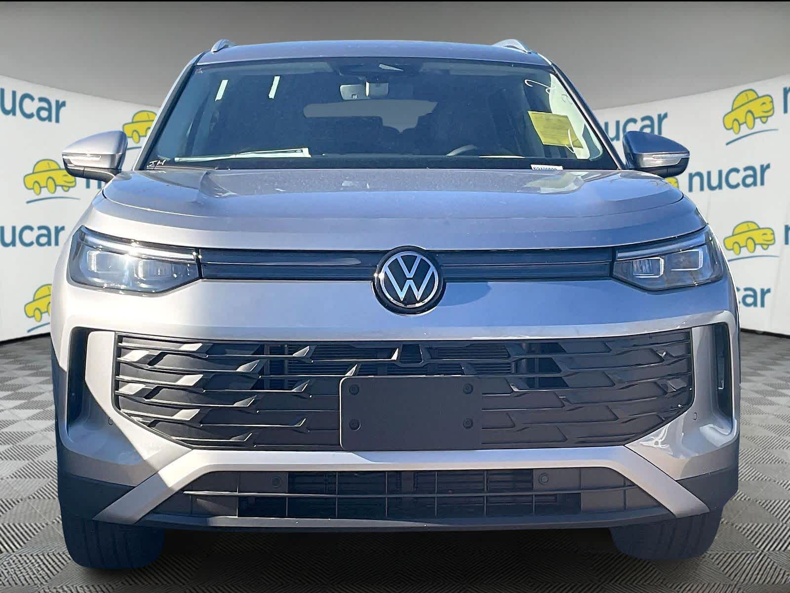 2026 Volkswagen Tiguan SE - Photo 3