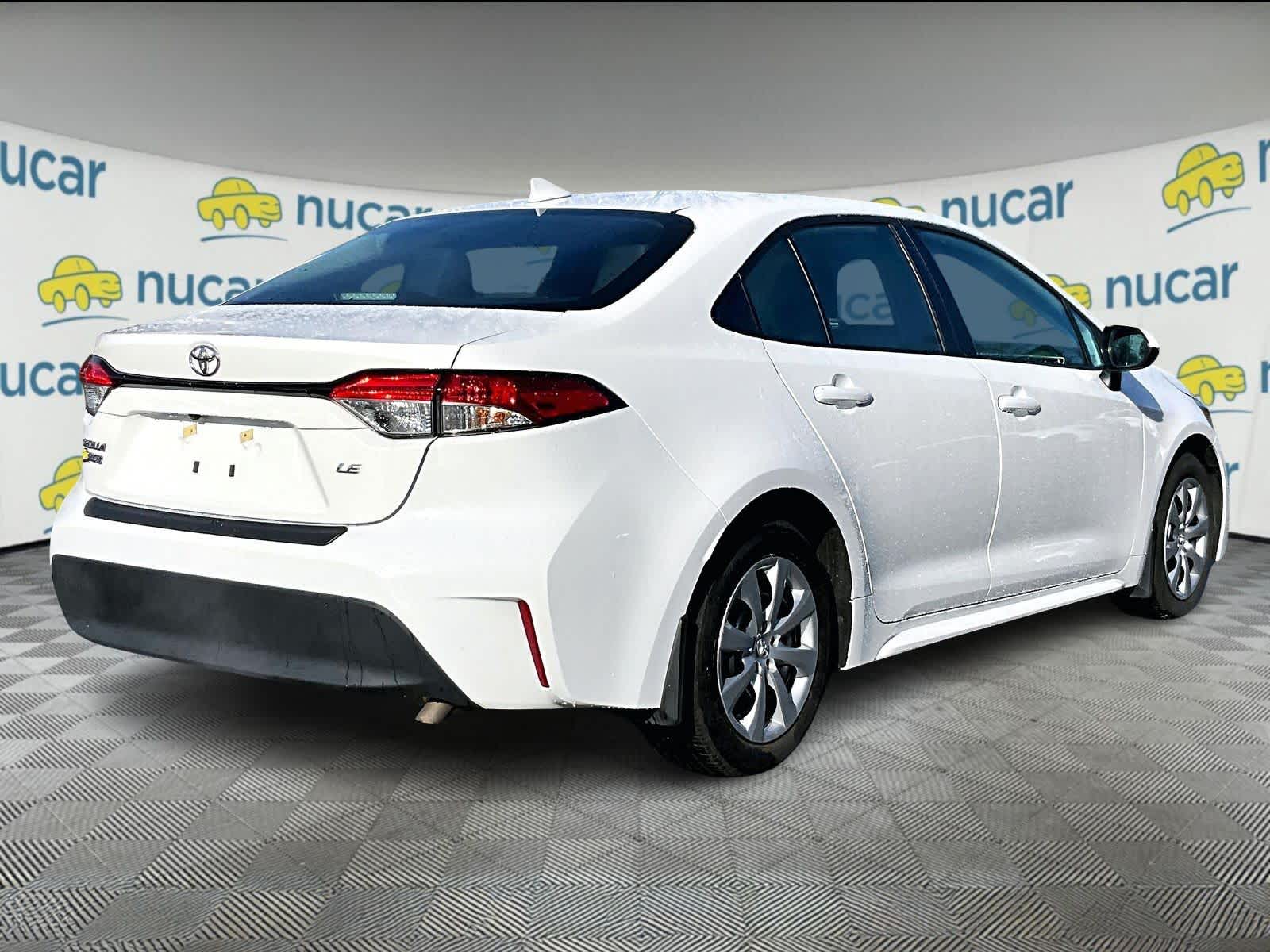 2025 Toyota Corolla LE - Photo 6