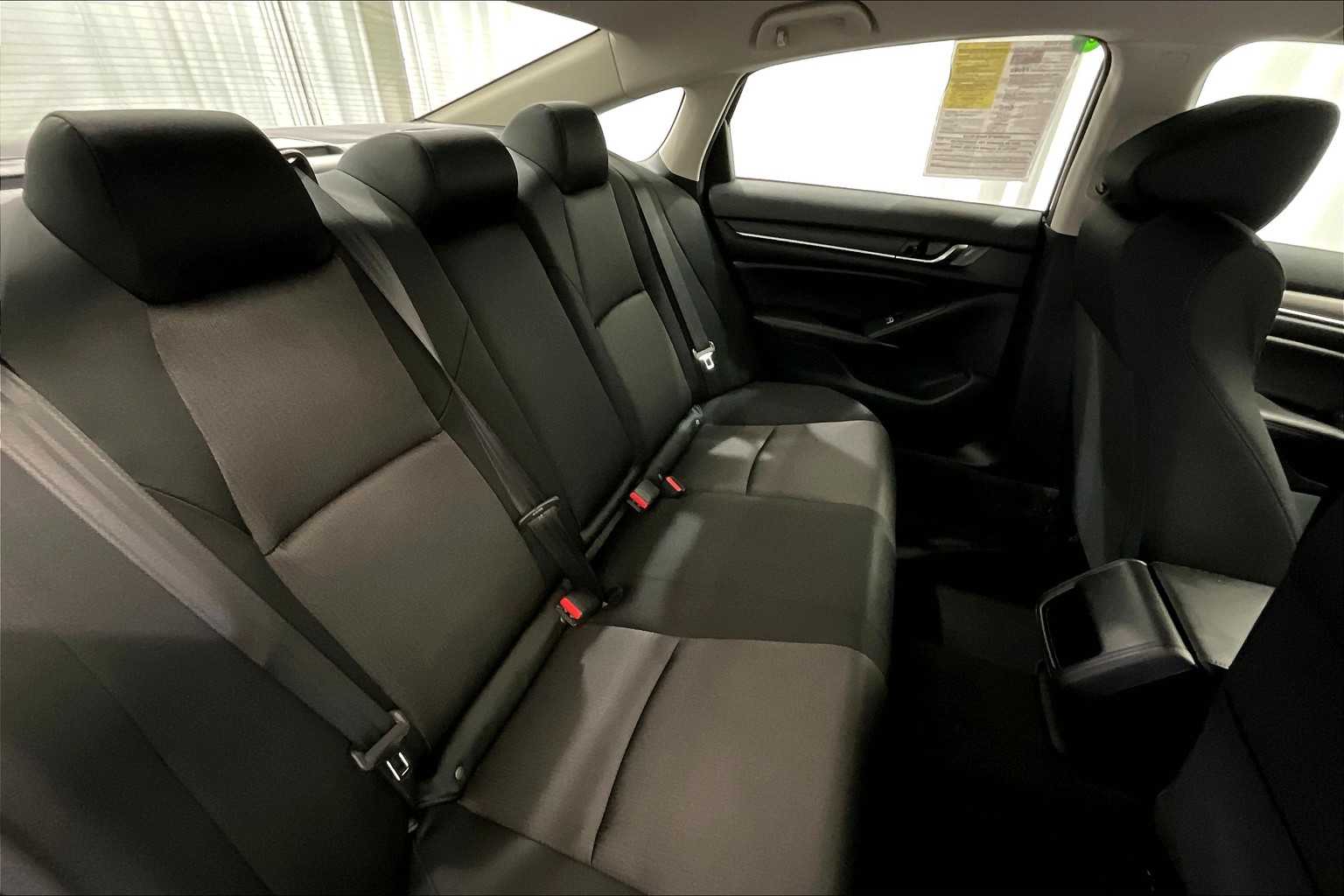 2022 Honda Accord LX - Photo 16
