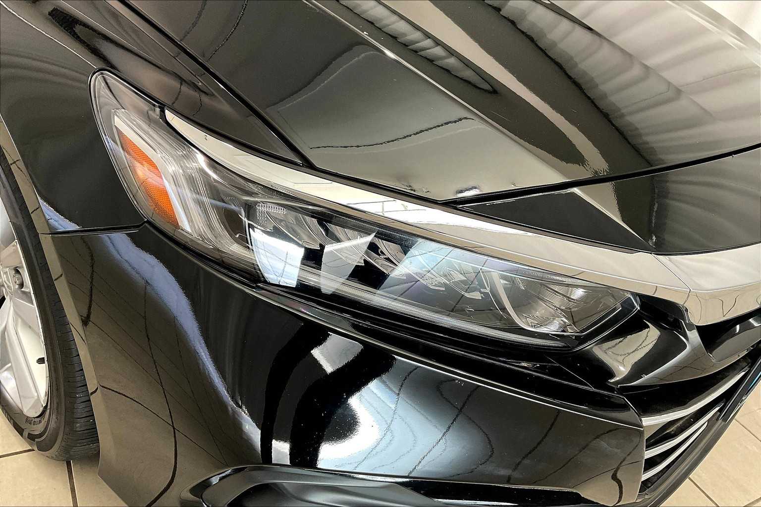 2022 Honda Accord LX - Photo 31