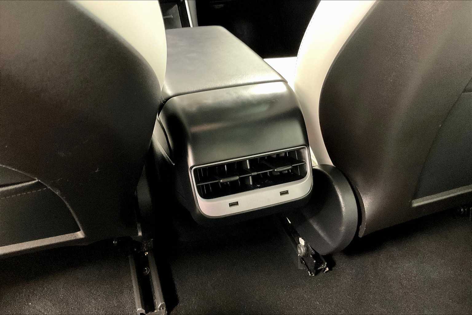 2019 Tesla Model 3 Long Range - Photo 28