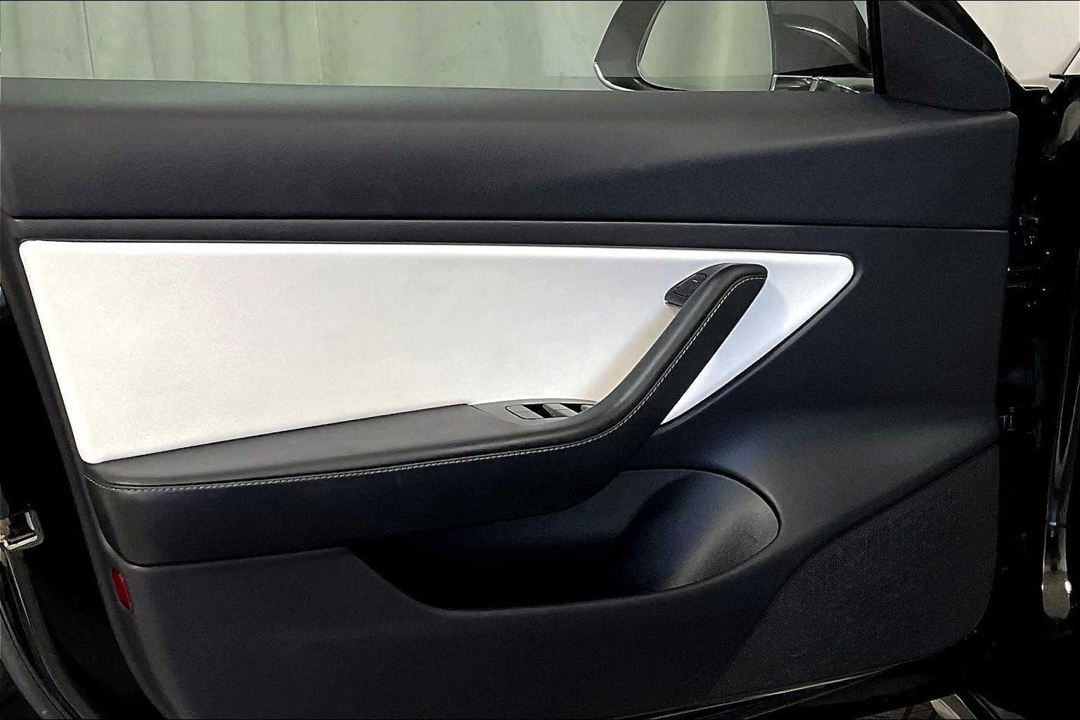 2019 Tesla Model 3 Long Range - Photo 9