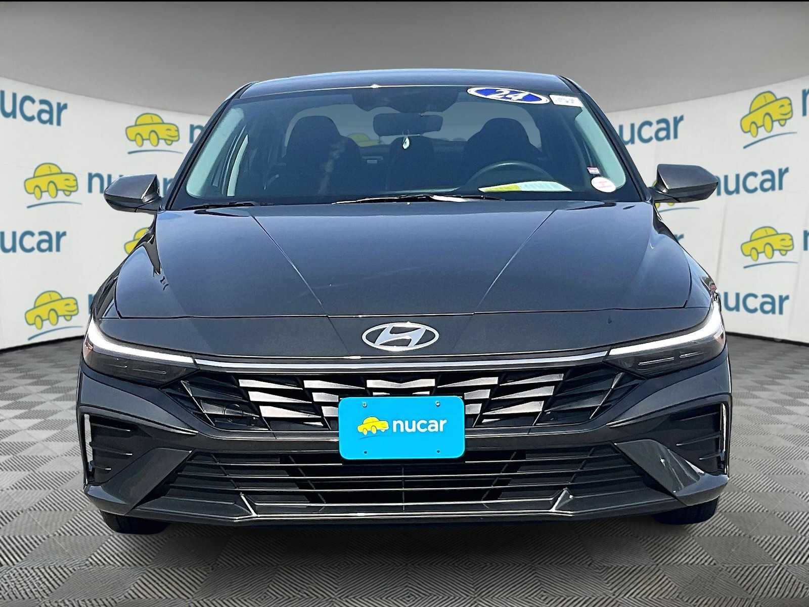 2024 Hyundai Elantra SEL - Photo 2