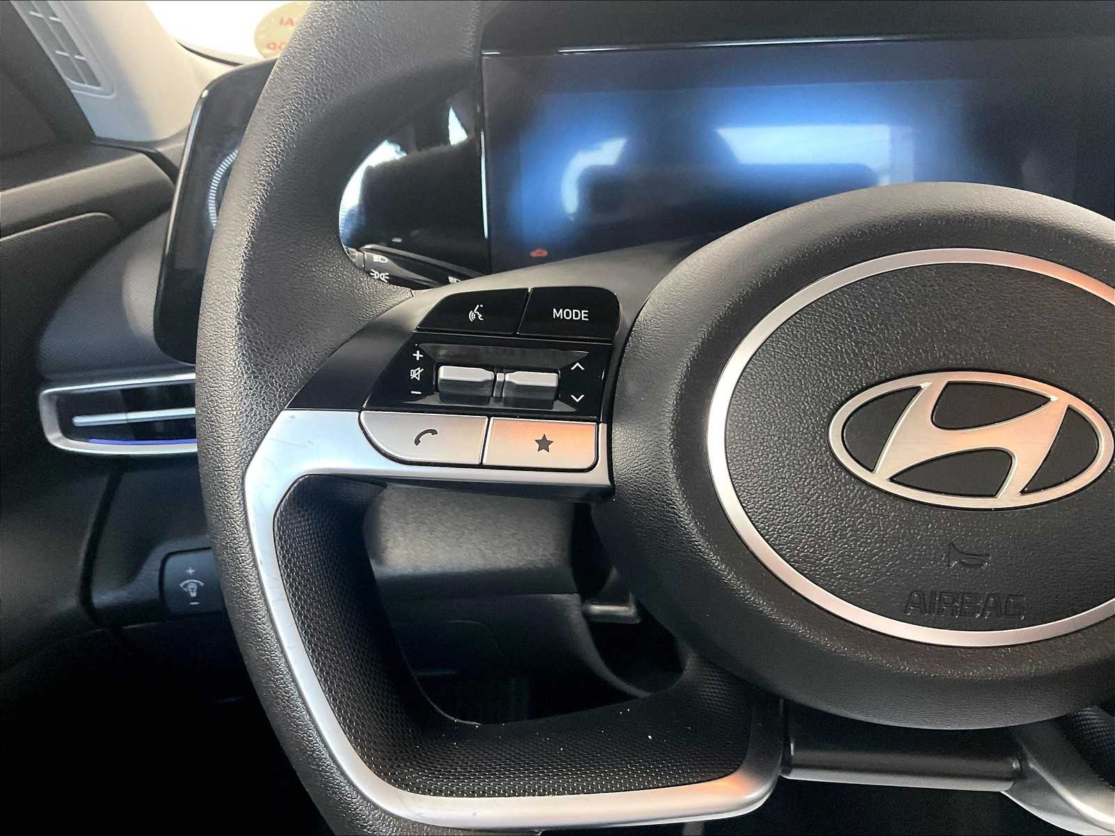 2024 Hyundai Elantra SEL - Photo 22