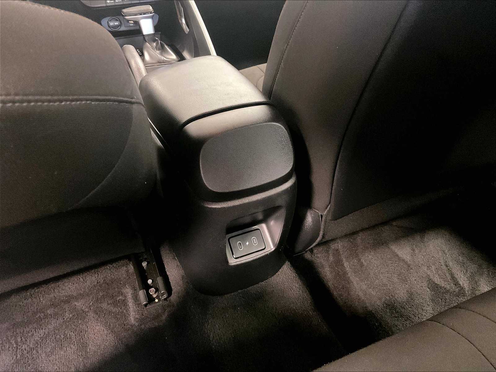2024 Hyundai Elantra SEL - Photo 27