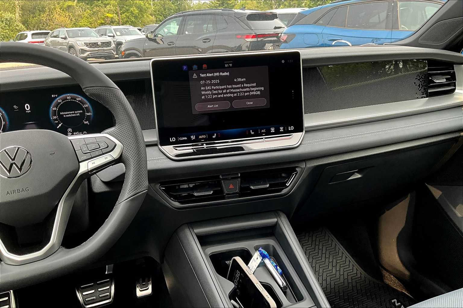 2025 Volkswagen Tiguan SE R-Line Black - Photo 13