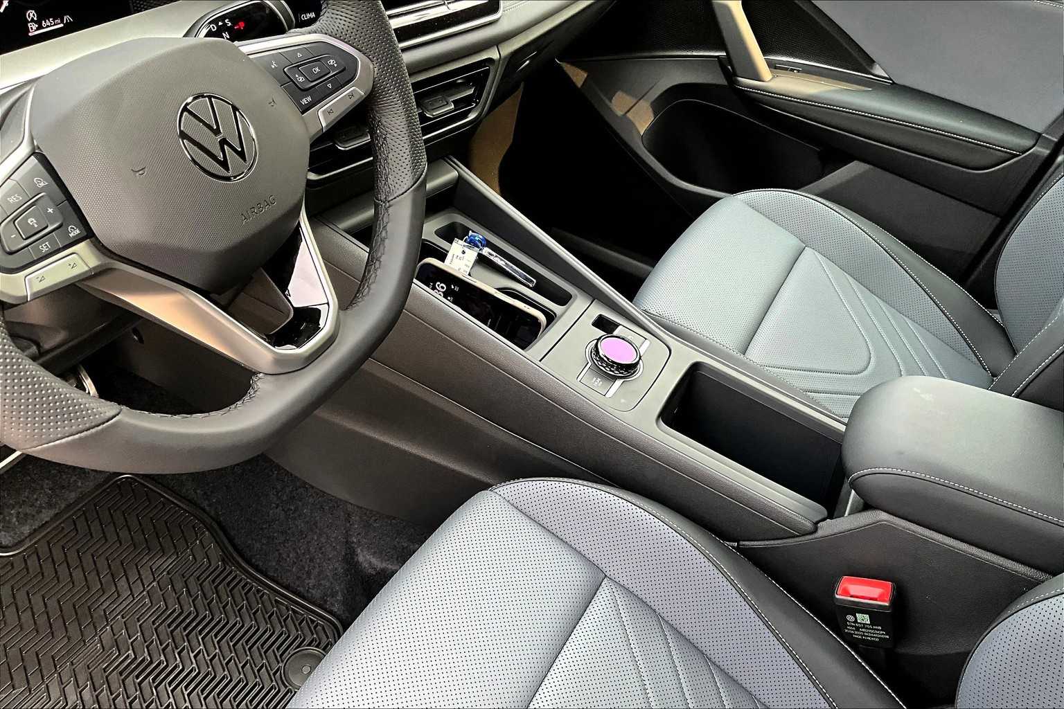 2025 Volkswagen Tiguan SE R-Line Black - Photo 14