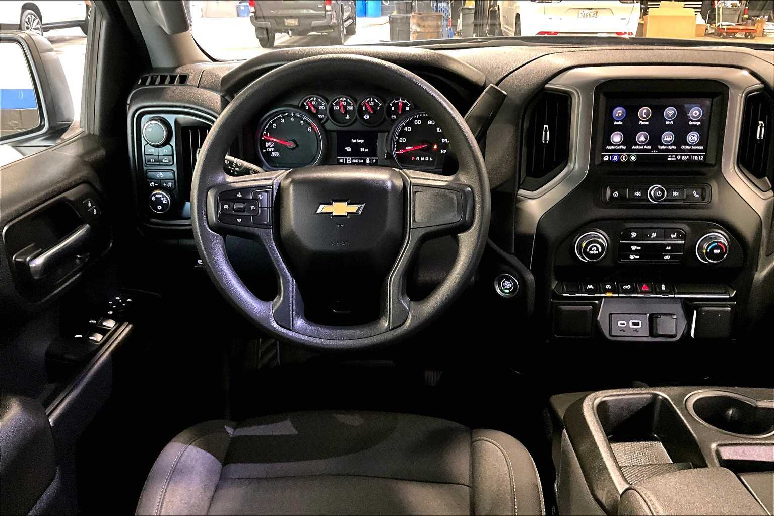 2024 Chevrolet Silverado 1500 Custom - Photo 17