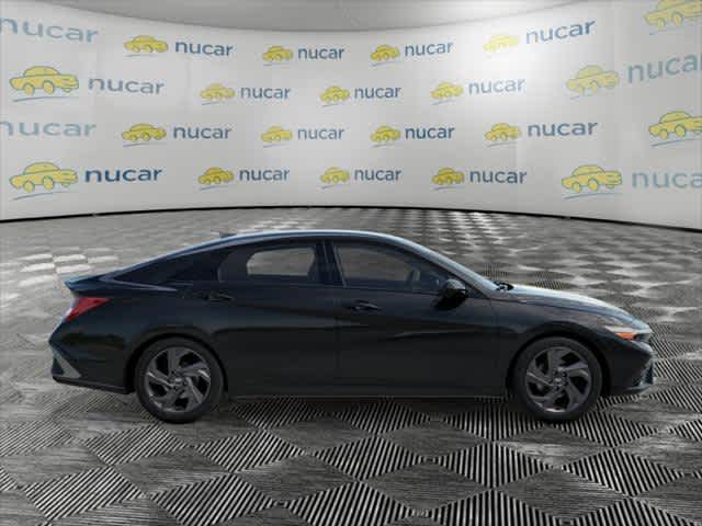 2026 Hyundai Elantra SEL Sport - Photo 7