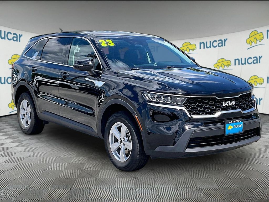 2023 Kia Sorento LX