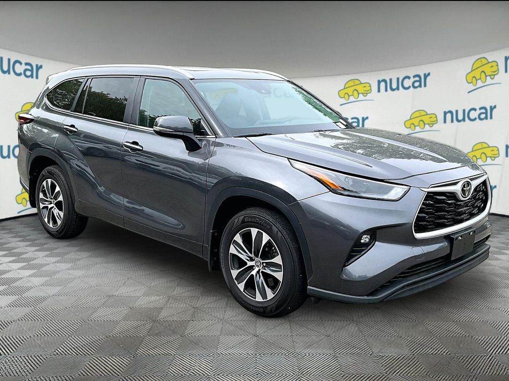 2024 Toyota Highlander XLE