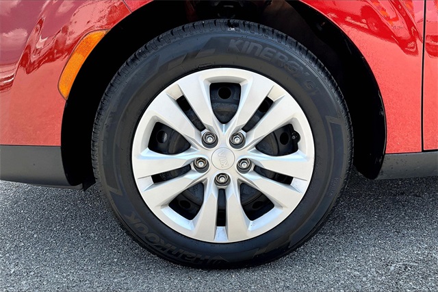 2021 Kia Soul LX - Photo 7