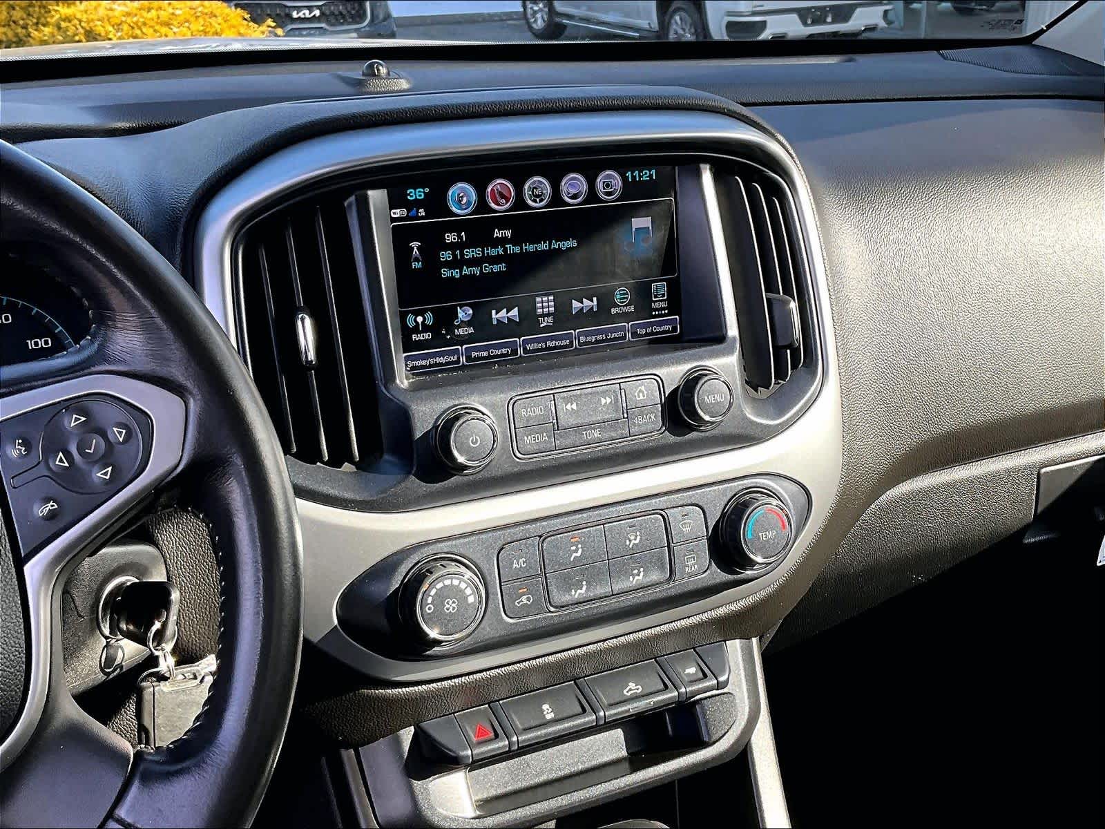 2018 Chevrolet Colorado 4WD LT - Photo 18