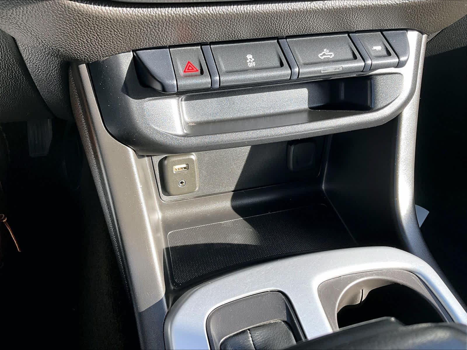 2018 Chevrolet Colorado 4WD LT - Photo 25