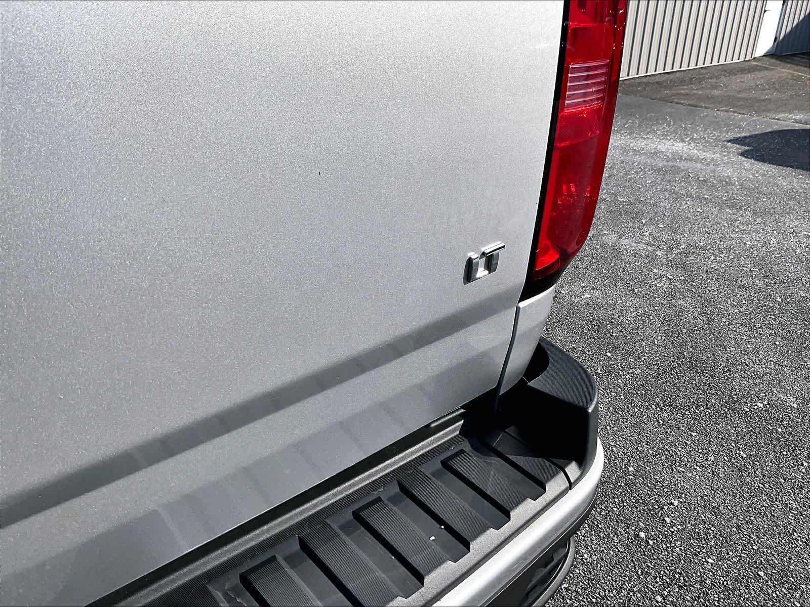 2018 Chevrolet Colorado 4WD LT - Photo 27