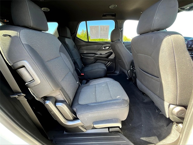 2023 Chevrolet Traverse LT - Photo 15