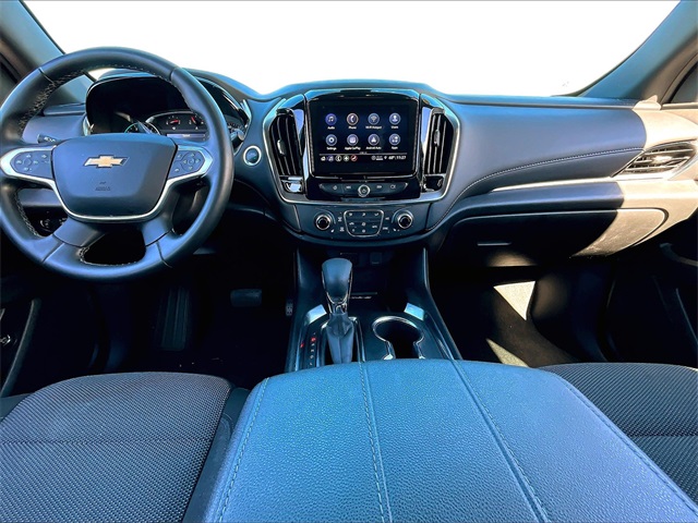 2023 Chevrolet Traverse LT - Photo 21
