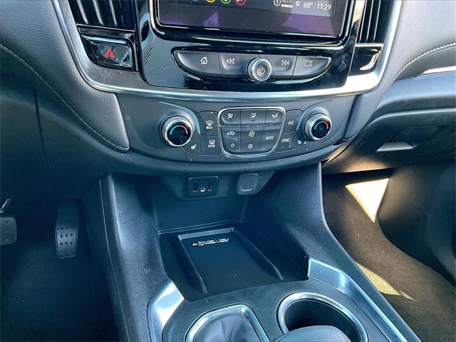 2023 Chevrolet Traverse LT - Photo 23