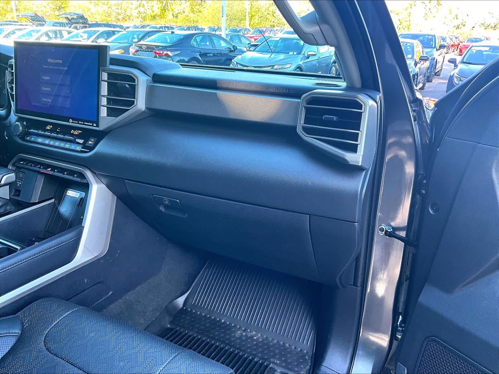 2024 Toyota Tundra Limited Hybrid - Photo 13