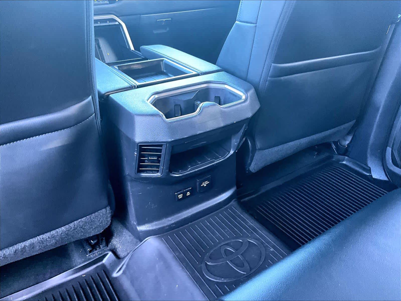 2024 Toyota Tundra Limited Hybrid - Photo 27