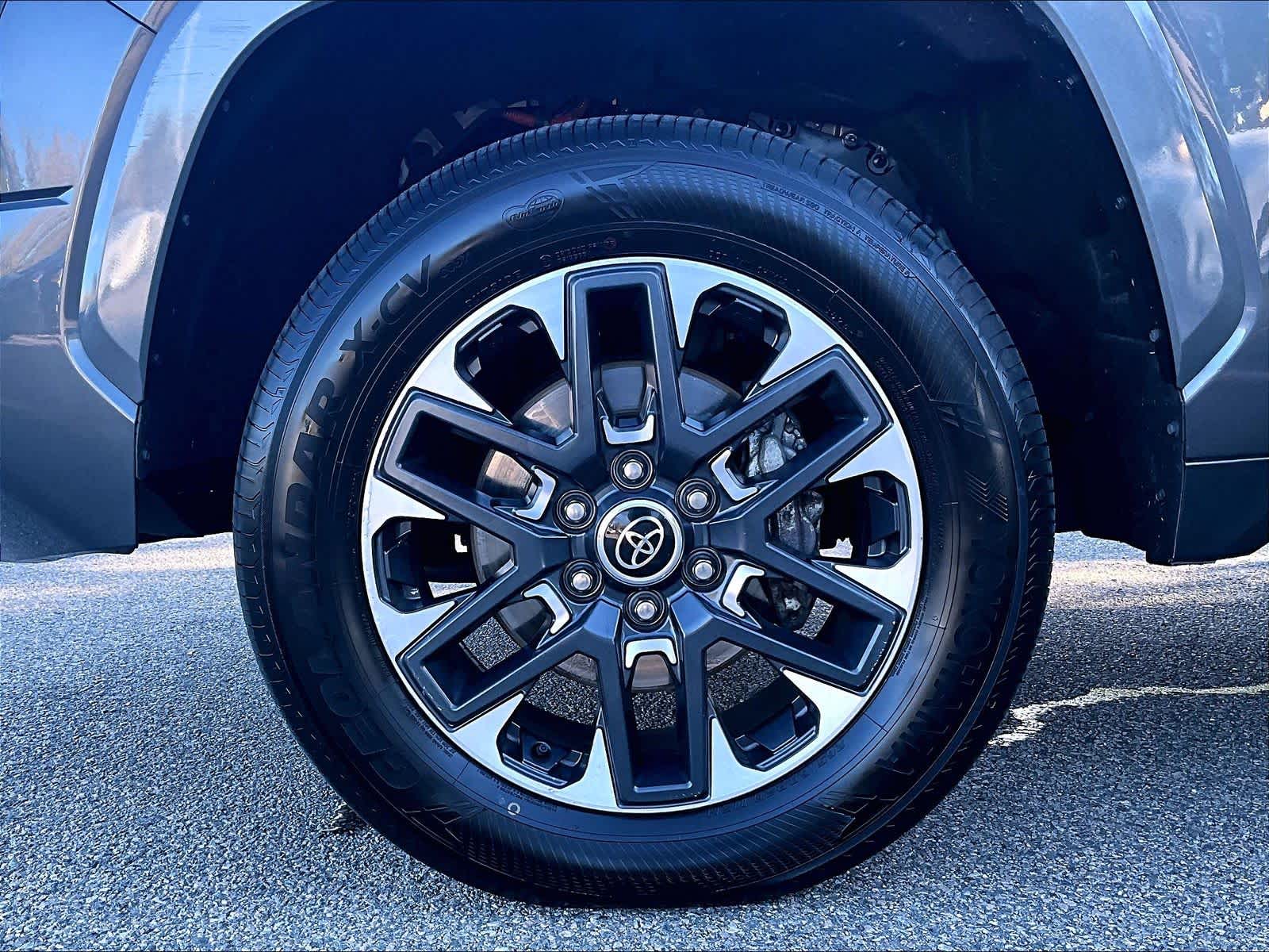 2024 Toyota Tundra Limited Hybrid - Photo 7