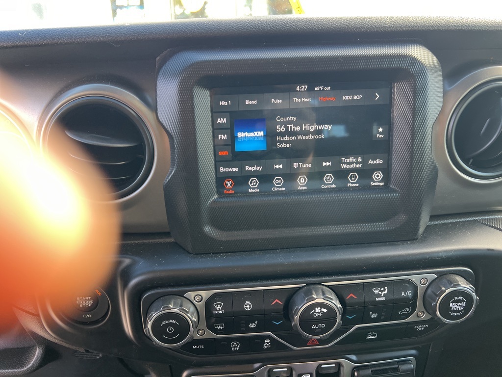 2020 Jeep Gladiator Sport - Photo 2