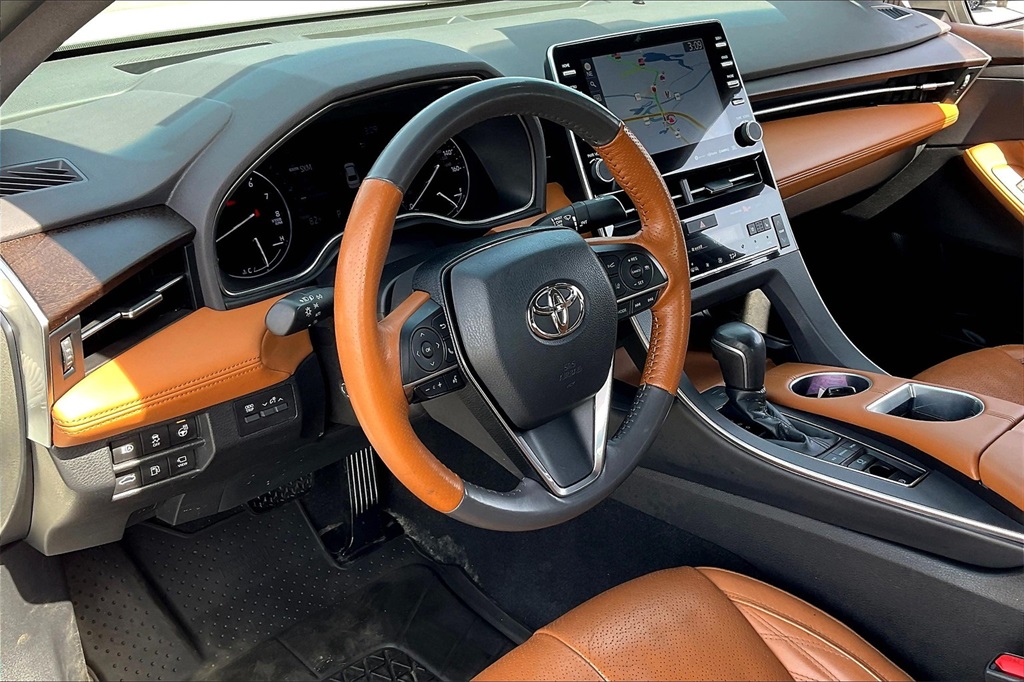 2021 Toyota Avalon Limited - Photo 8