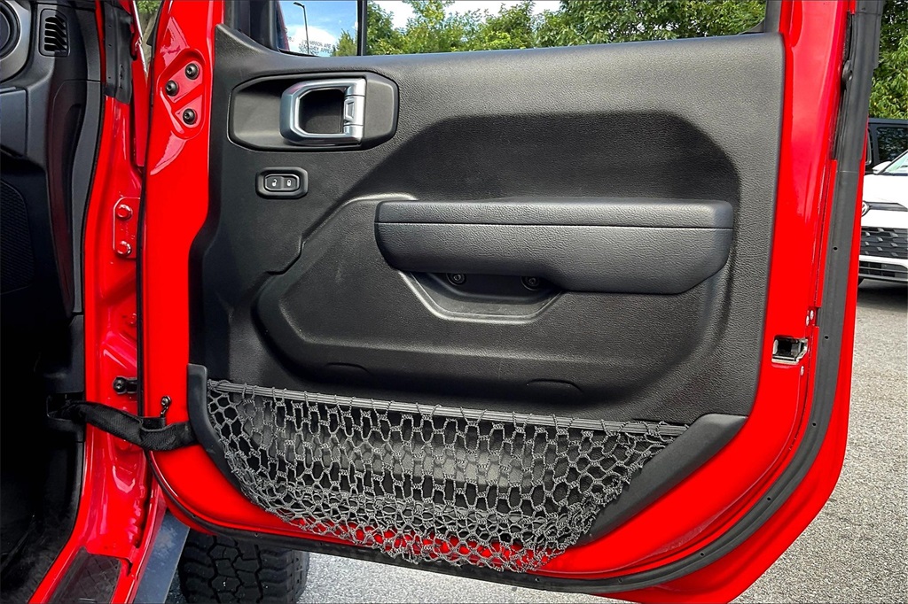 2022 Jeep Gladiator Sport - Photo 11