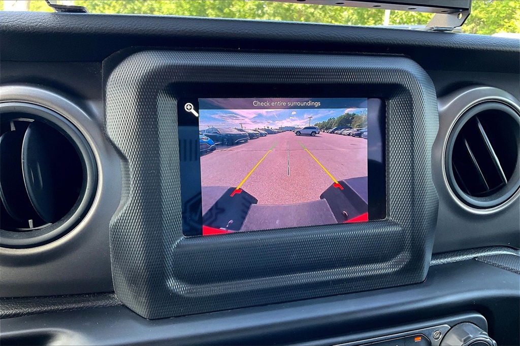 2022 Jeep Gladiator Sport - Photo 18