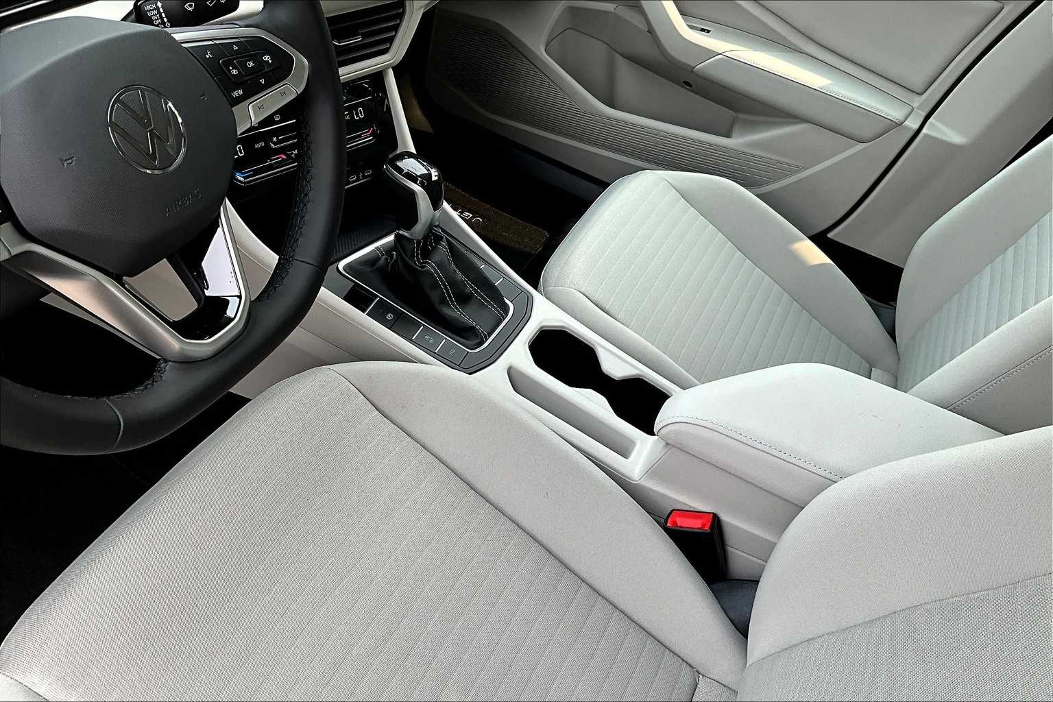 2025 Volkswagen Jetta S - Photo 14