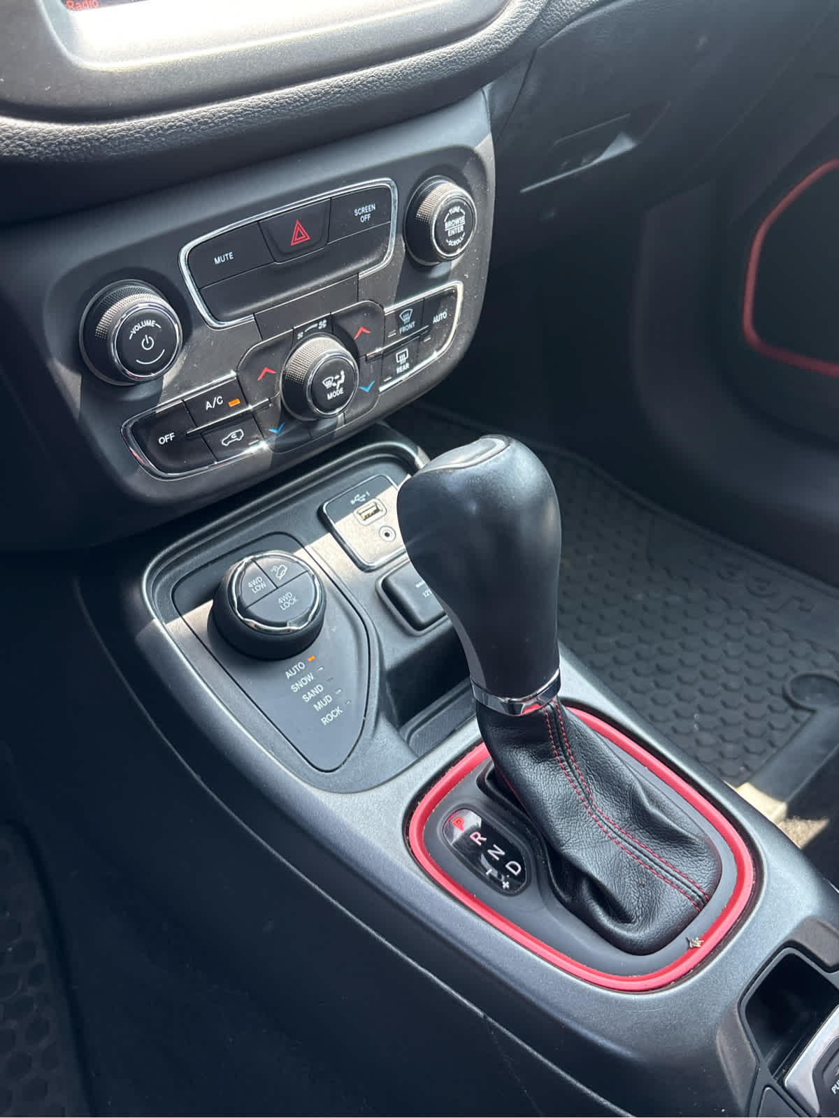 2019 Jeep Compass Trailhawk - Photo 10