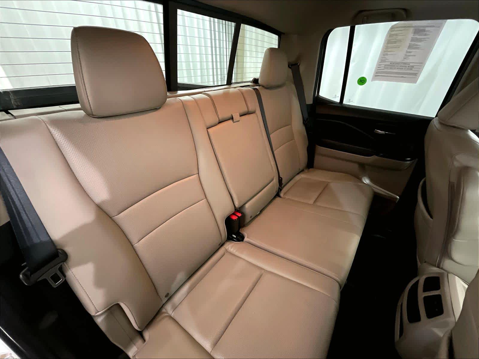 2019 Honda Ridgeline RTL-T - Photo 16