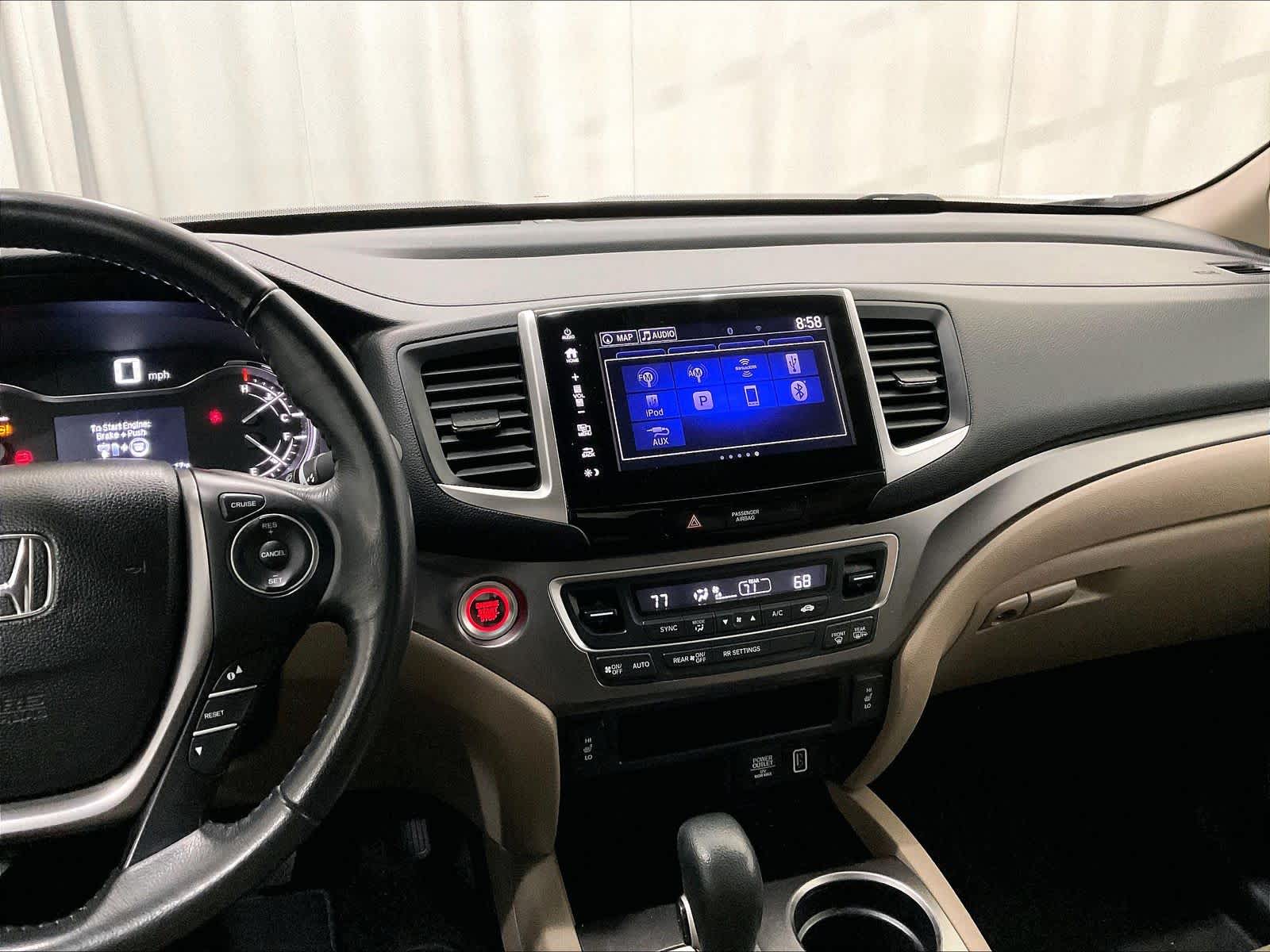 2019 Honda Ridgeline RTL-T - Photo 18