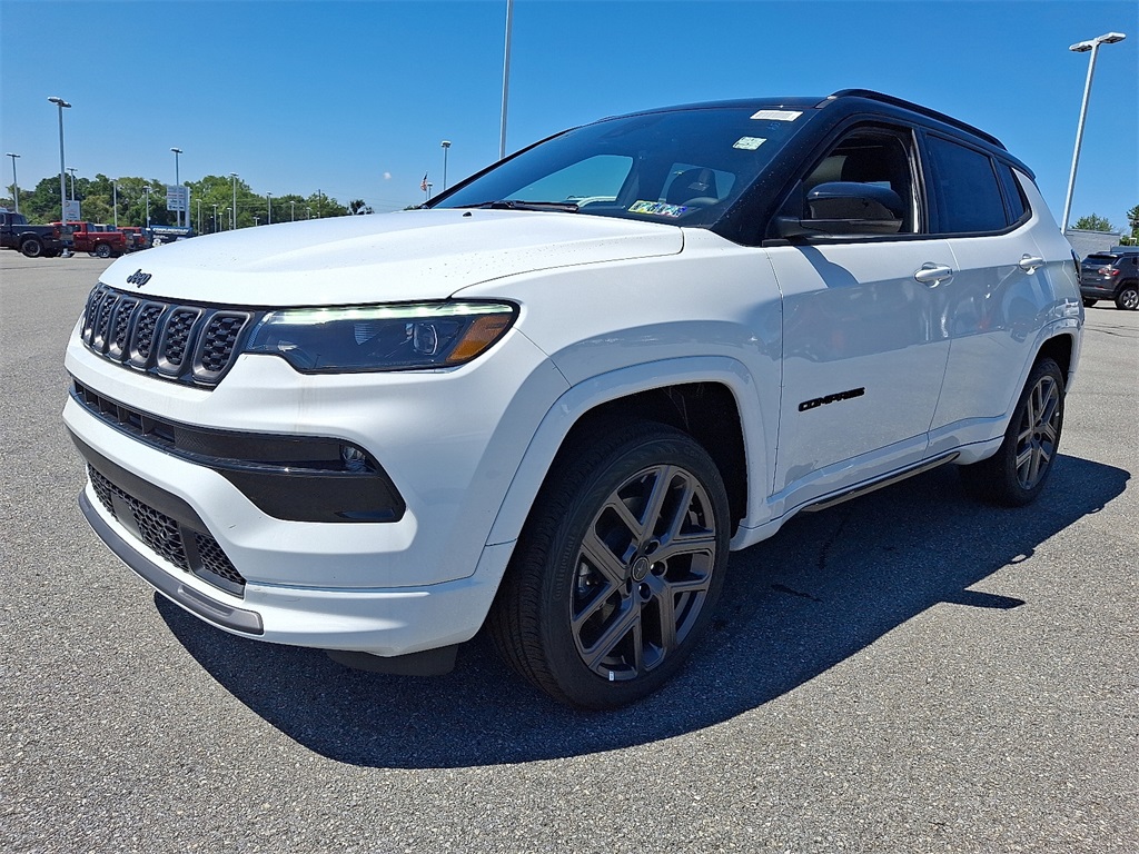 2025 Jeep Compass Limited - Photo 2