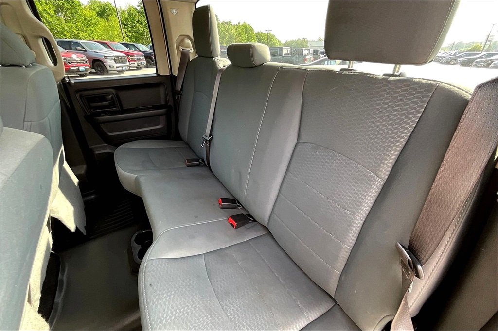 2019 Ram 1500 Classic Express - Photo 14