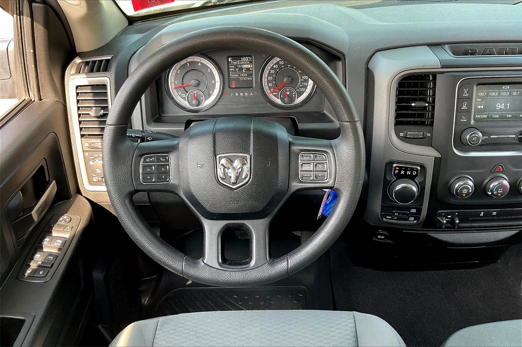 2019 Ram 1500 Classic Express - Photo 16