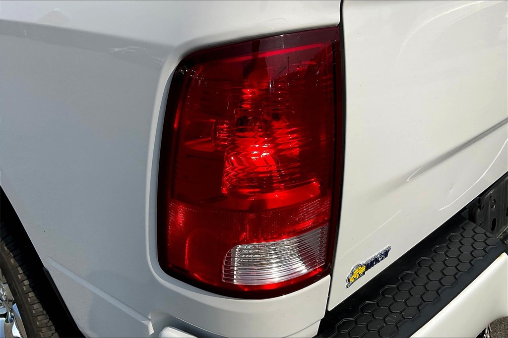 2019 Ram 1500 Classic Express - Photo 29