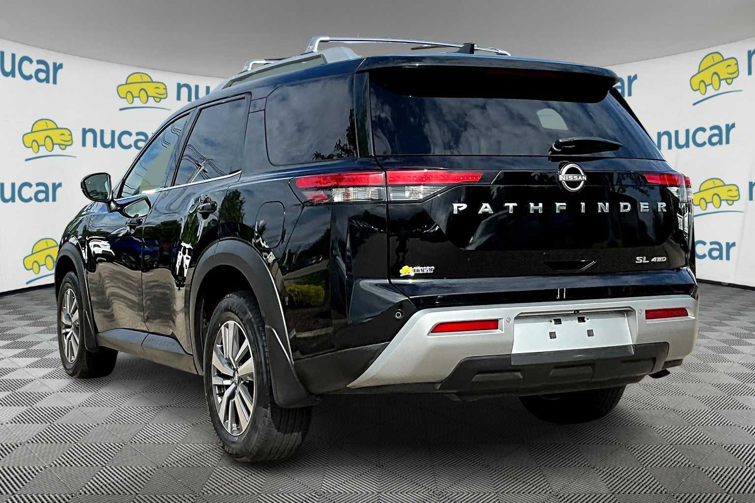 2022 Nissan Pathfinder SL - Photo 4