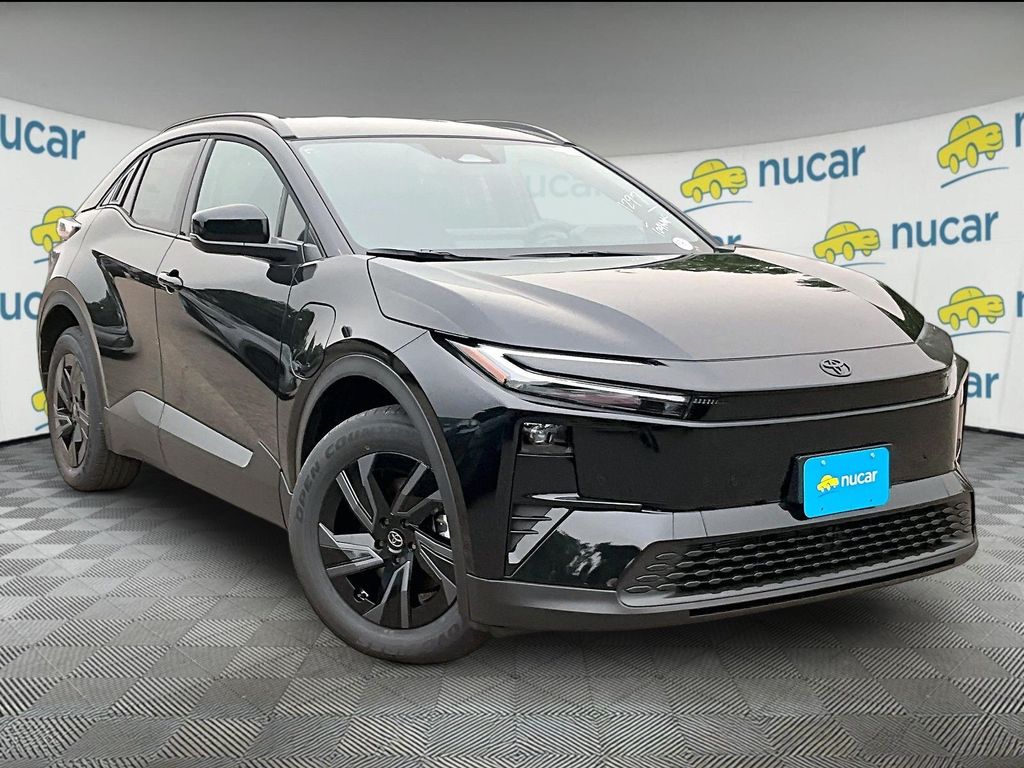 2026 Toyota C-HR SE
