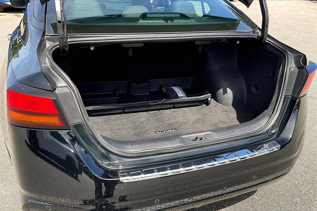 2022 Nissan Altima 2.5 SV - Photo 32