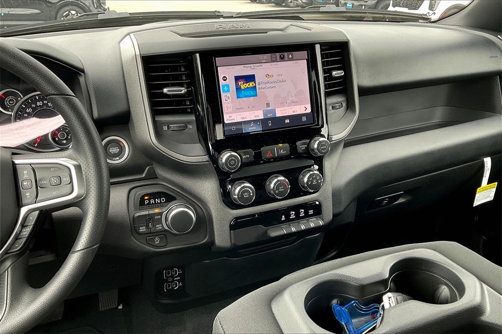 2025 Ram 1500 Tradesman - Photo 13