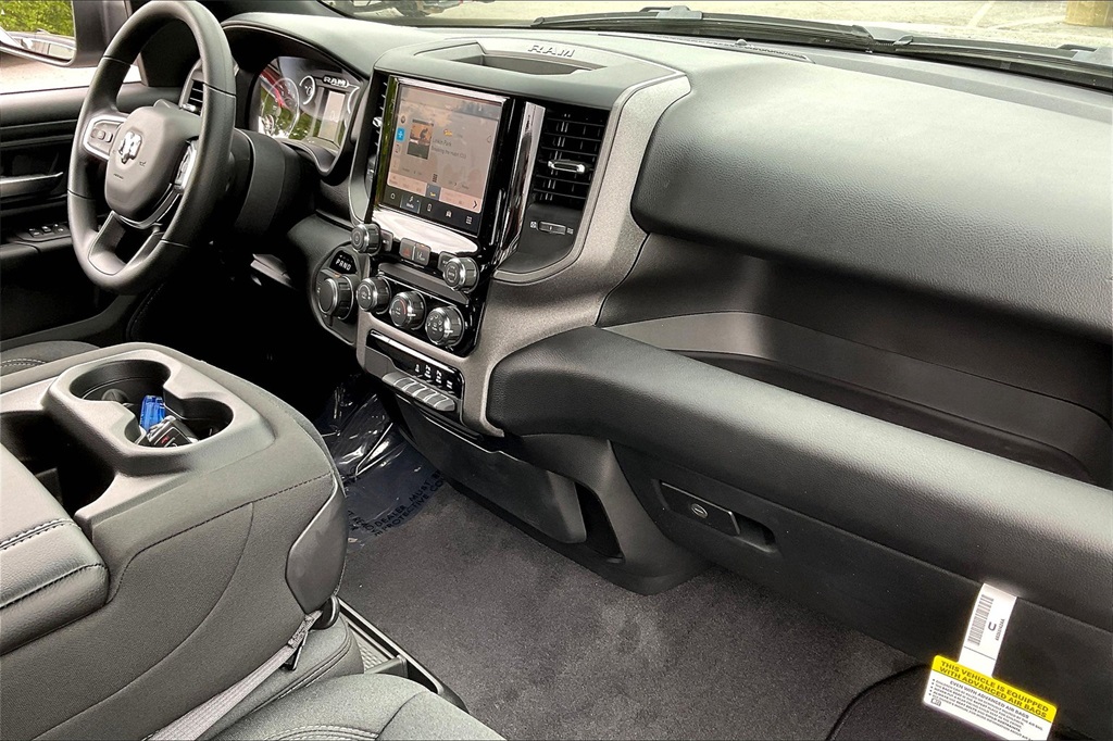 2025 Ram 1500 Tradesman - Photo 10