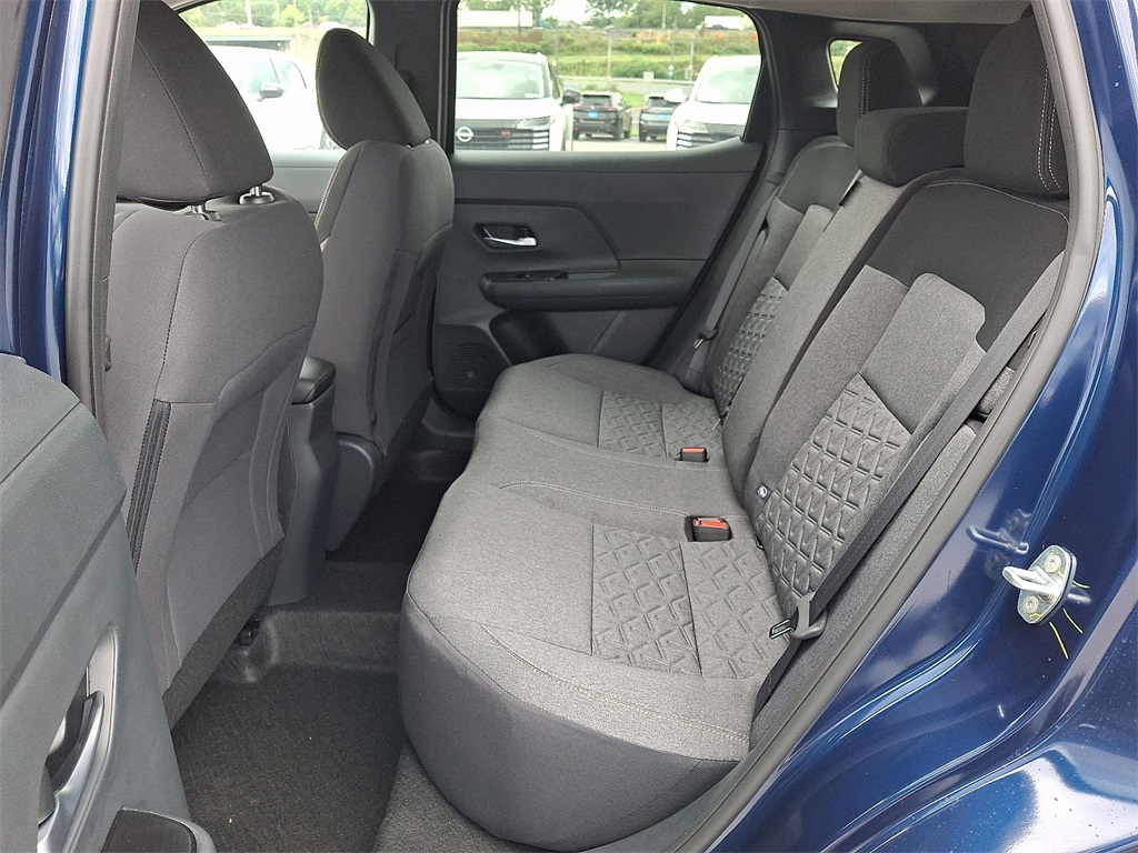2025 Nissan Kicks SV - Photo 6