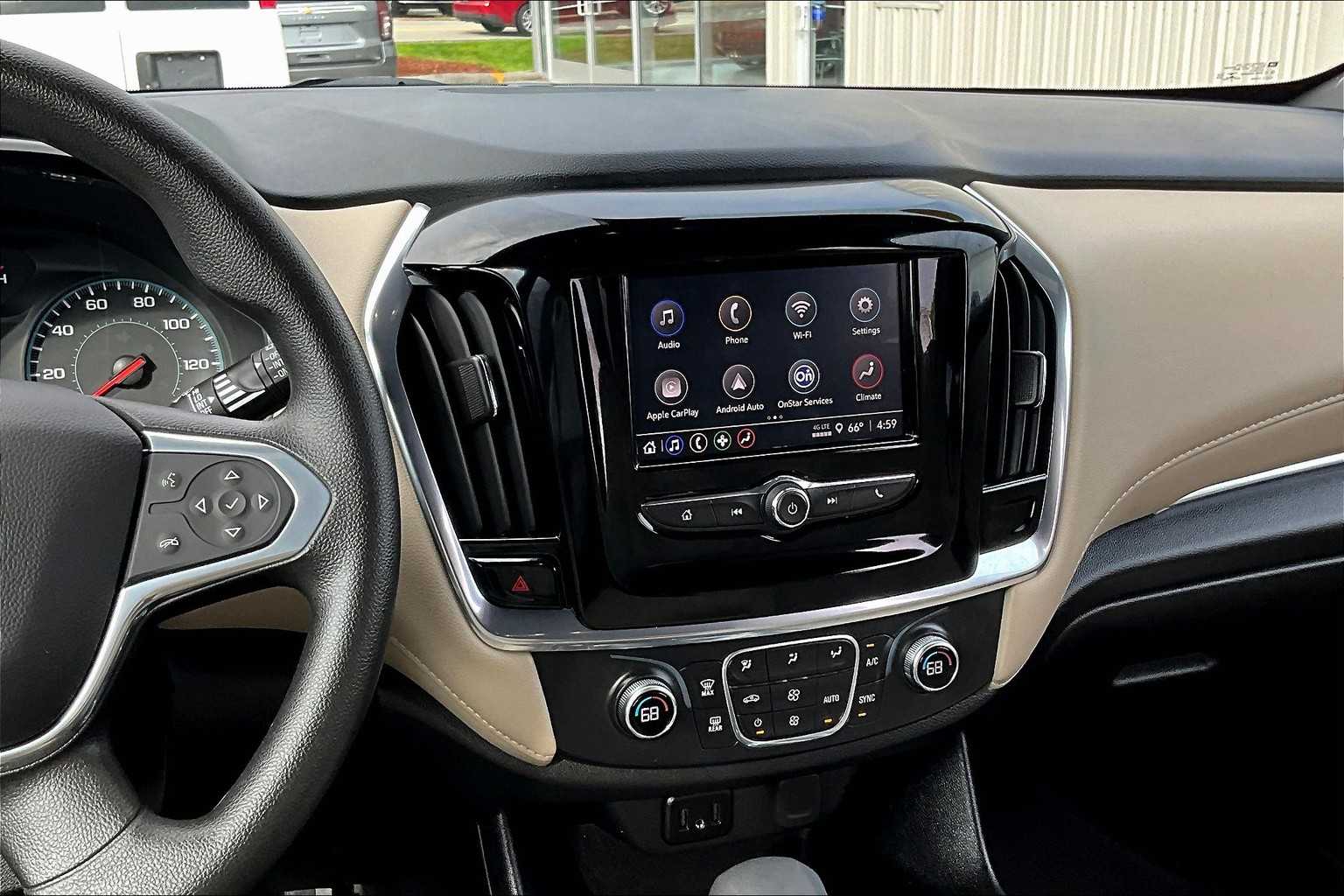 2022 Chevrolet Traverse LS - Photo 19