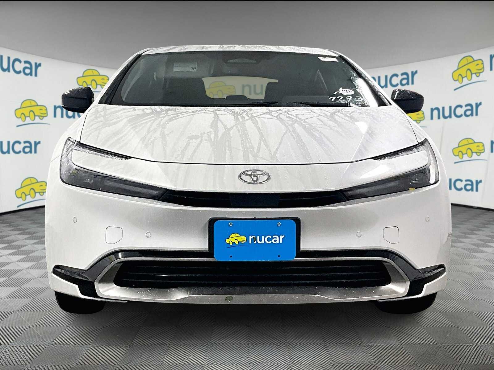 2026 Toyota Prius Plug-In Hybrid XSE - Photo 3
