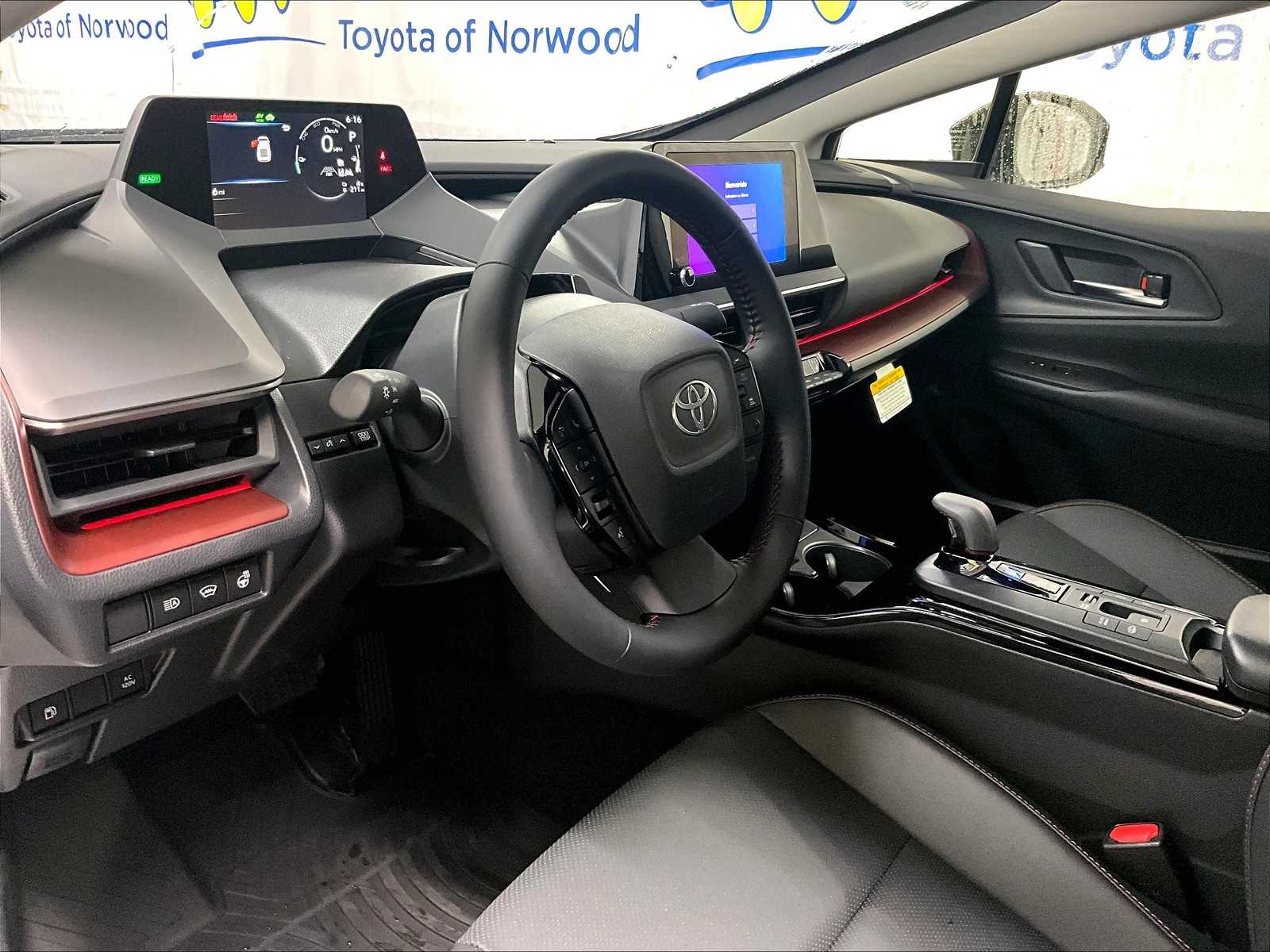 2026 Toyota Prius Plug-In Hybrid XSE - Photo 9