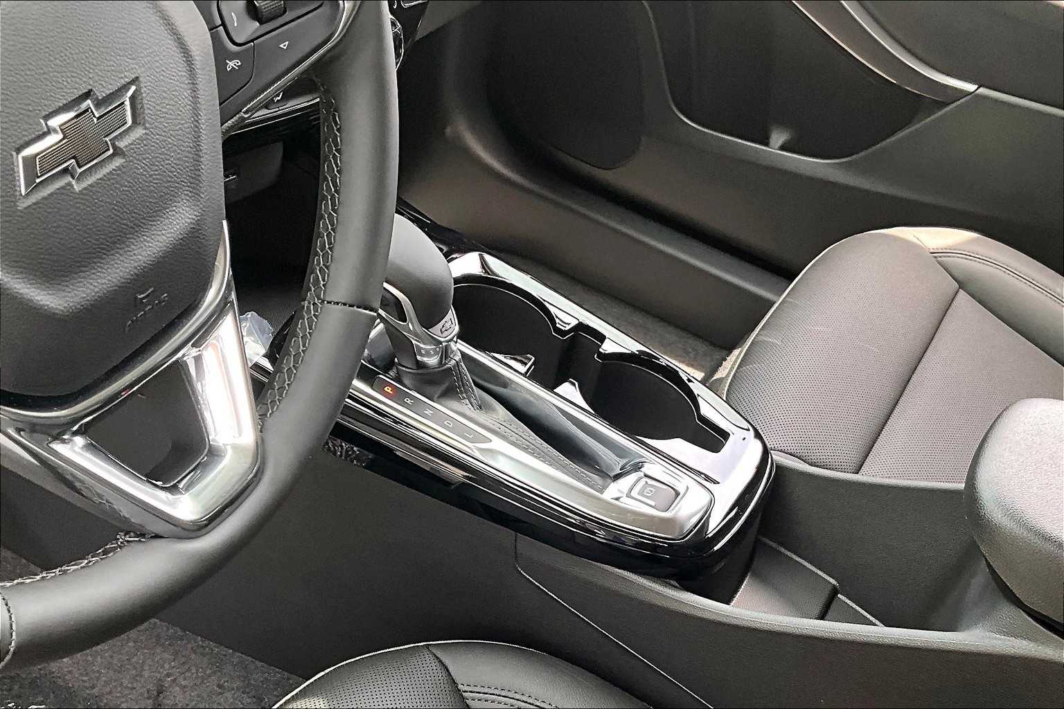 2025 Chevrolet Trax ACTIV - Photo 14