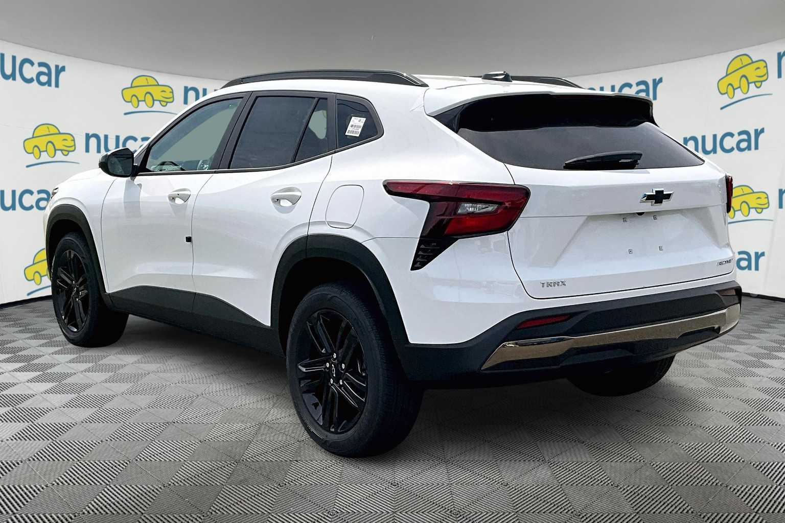 2025 Chevrolet Trax ACTIV - Photo 5