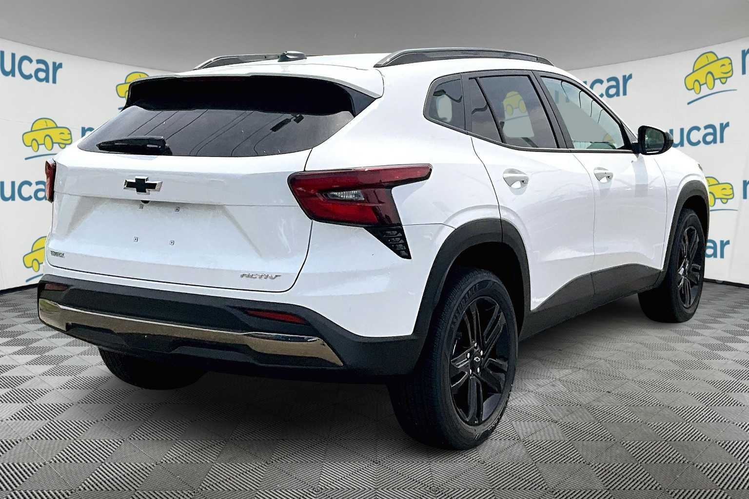 2025 Chevrolet Trax ACTIV - Photo 7