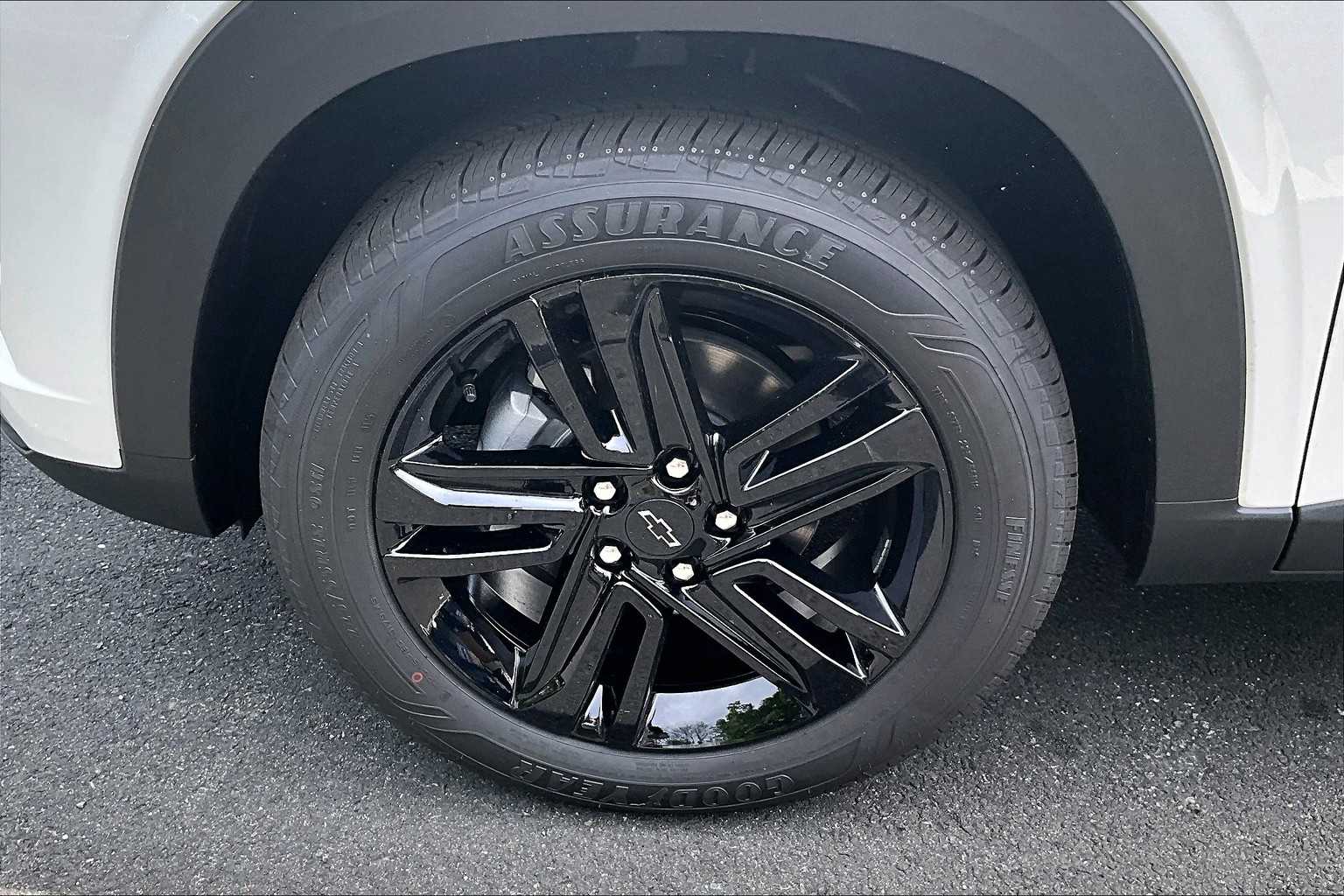 2025 Chevrolet Trax ACTIV - Photo 8